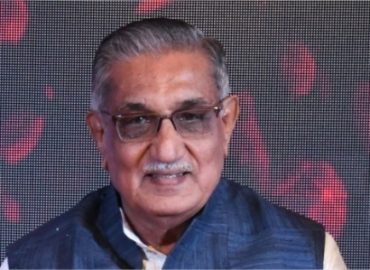 कटक के जानेमाने रत्न तथा आभूषण व्यवसायी ,समाज सेवी एवं स्वाध्याय प्रेमी चंद्रकान्त जयंतीलाल ज्वेलर्स के श्री सुधाकर जयंतीलाल दोशी जी का दिनांक 28/04/2021 के दिन 79 साल की उम्र में देहांत हो गया।उनके आकस्मिक निधन से न केवल गुजराती समाज अपितु मारवाड़ी समाज मे भी दुःख की लहर दौड गई है।