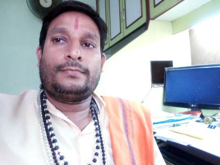 अक्षय तृतीया के दिन पण्डित ब्रजेन्द्र दास द्वारा आयोजित हुआ संगीतमय सुंदरकाण्ड पाठ  आयोजक प्रोफेसर अच्युत सामंत ने  कोरोना संक्रमण से निजात दिलाने हेतु की  हनुमान जी से प्रार्थना