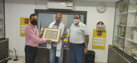 अपने सुखी वैवाहिक जीवन की 30वीं सालगिरह पर युवा समाजसेवी  श्री सजन लढानिया ने संकल्प लिया कोरोना योद्धाओं की सेवा-सहायता का