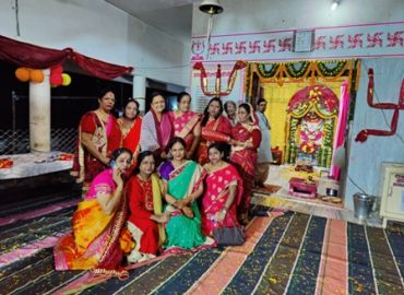 दादीमां मंगलपाठ आयोजित श्रीमती सुनीता अग्रवाल, झारपाडावाली बनीं भुवनेश्वर दादी मां मण्डली की नई अध्यक्ष