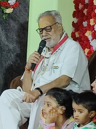 दो दिवसीय श्रीश्याम फाल्गुनी महोत्सव को यादगार बनाया ओडिशा के महामहिम राज्यपाल  प्रोफेसर गणेशीलाल ने उनकी सुमधुर भजन गायकी-राधारानी दया करना,मातारानी कृपा करना।–पर झूम उठे समस्त  भक्तगण