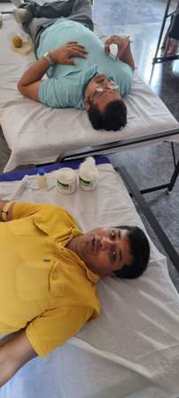 आपणो परिवार,भुवनेश्वर ने लगाया एक दिवसीय रक्तदान शिविर कुल 53 यूनिट रक्त संग्रह हुआ