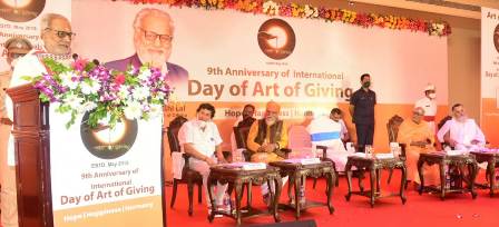 भुवनेश्वर में पहली बार आर्ट आफ गिविंग का  09वां स्थापना दिवस  पब्लिक समारोह के रुप में मनाया गया