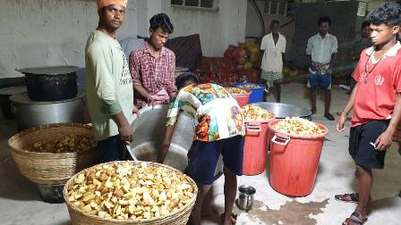 श्री जगन्नाथ पुरी में मारवाडी सोसायटी,भुवनेश्वर का  दो दिवसीय जगन्नाथ भक्त  भोजन सेवा सायंकाल से आरंभ