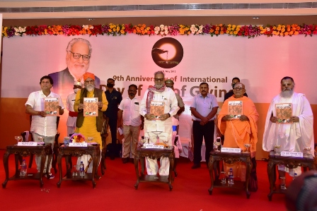 “ अंतर्राष्ट्रीय आर्ट आफ गिविंगः जन-जन के लिए  प्रेम तथा सामाजिक आंदोलन का य़थार्थ पैगाम है “