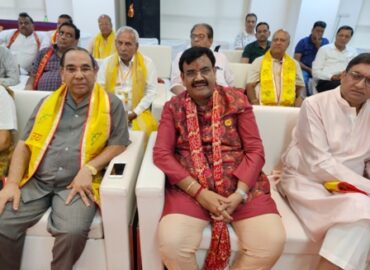 कथाव्यास आचार्य गिरिधर गोपाल शास्त्री द्वारा रामकथा के चौथे दिवस पर  सीताराम विवाह जैसे  अनेक रोचक प्रसंगों पर हुआ प्रवचन