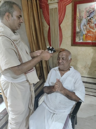 अस्वस्थ चल रहे समाजसेवी डॉ किशनलाल भरतिया कीस,पुरी ब्राह्मण बच्चों की शिक्षा के लिए भवन निर्माण में यथासंभव सहयोग देंगे