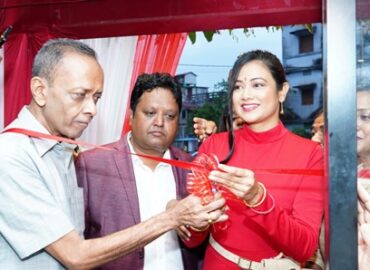 अनगुल में खुला ओडिया फिल्म अभिनेत्री अर्चिता साहू द्वारा रेमण्ड का नया शोरुम