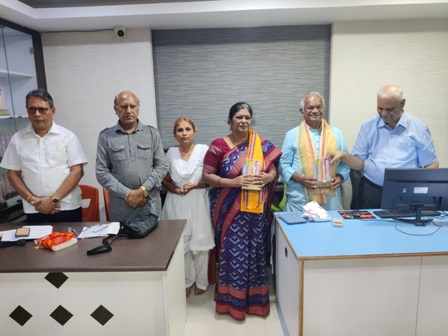उत्कल-अनुज हिन्दी वाचनालय ने भी  मनाया हिन्दी दिवस