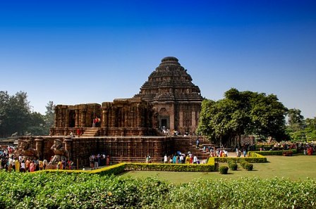 ओड़िशा का विश्व विख्यात सूर्यमंदिर,कोणार्क आज भी है विशेष आकर्षण का केन्द्र