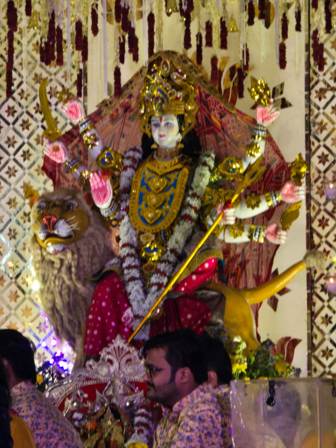 कटक में एसजीबीएल उद्योग समूह की ओर से  कटरा जम्मू के माता वैष्णोदेवी के मुख्य पुजारी श्री सुदर्शन जी महाराज की गरिमामई उपस्थिति में आयोजित