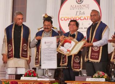 महान् शिक्षाविद् प्रोफेसर अच्युत सामंत को  एलायंस विश्वविद्यालय, बेंगलुरु द्वारा मिली  मानद डॉक्टरेट की डिग्री