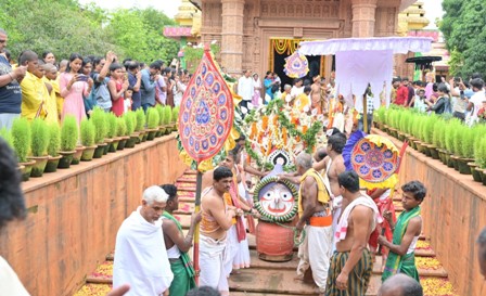 श्रीवाणी क्षेत्र  जगन्नाथ मंदिर की ओर से अनुष्ठित हुई भगवान  जगन्नाथ की घोषयात्रा