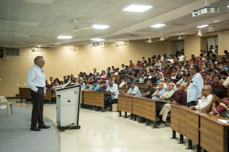 क्या कोयले के बिना स्टील का उत्पादन किया जा सकता है? भारत के स्थायी भविष्य को आकार देने वाला प्रश्न प्रो. बी.के. मिश्रा