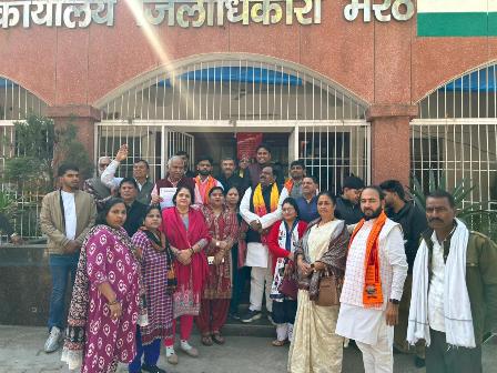 माननीय डॉ. श्री मोहन यादव जी, मुख्यमंत्री, मध्य प्रदेश सरकार (एमपी) द्वारा ज़िलाधिकारी मेरठ