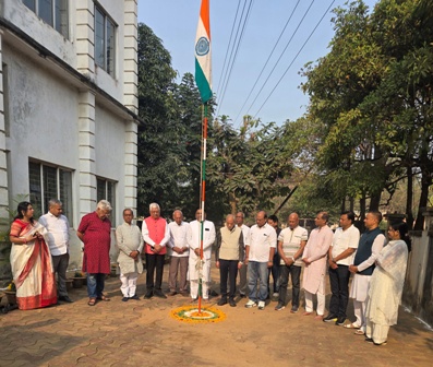 मारवाड़ी सोसायटी,भुवनेश्वर के अध्यक्ष संजय लाठ ने किया 77वें गणतंत्र दिवस का ध्वजारोहण