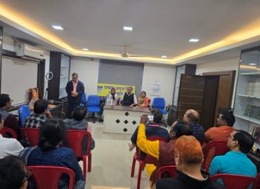 अनुज पुस्तकालय में शायर गोपाल कृष्ण सिंह को दी गई श्रद्धांजलि