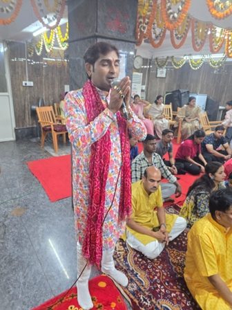 आयोजित भजन समारोह में गायक गोपाल पड़िहार के सुमधुर भजनों पर झूमे सैकड़ो श्रीश्यामभक्त