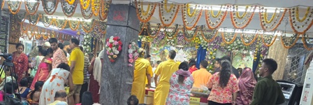 श्रीश्याम महोत्सव की दूसरी शाम भजन गायिका पूनम सुरेखा और गायक अमित सेठ की सुमधुर गायिकी ने सभी को मंत्रमुग्ध कर दिया