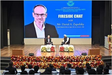 अमेजन के ग्लोबल लीगल हेड का कीट-कीस दौरा डेविड ए. ज़ापोल्स्की को लाइफटाइम अचीवमेंट अवॉर्ड से सम्मानित