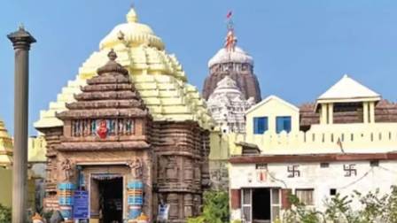 हर समय हमारा समाज सत्य के साथ नहीं रहता है।